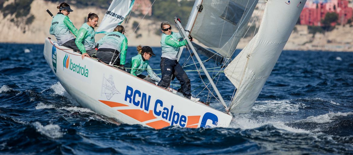 THE FEMALE SAILING TEAM CALERO MARINAS LANZAROTE COMPETES IN CALPE IN THE SECOND ROUND OF THE IBERDROLA NATIONAL LEAGUE