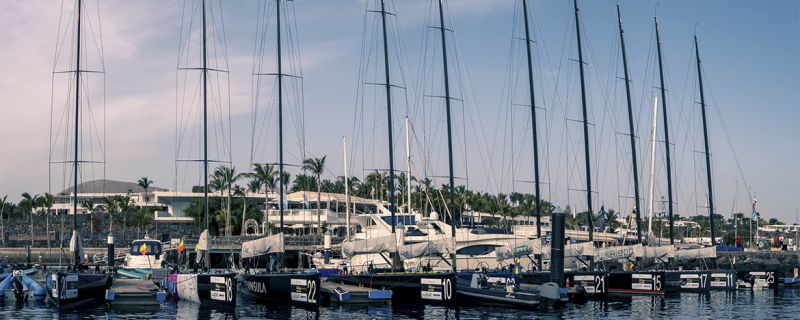 EL VIENTO JUEGA UNA MALA PASADA A LA PRIMERA JORNADA DE LA 44 CUP CALERO MARINAS LANZAROTE.