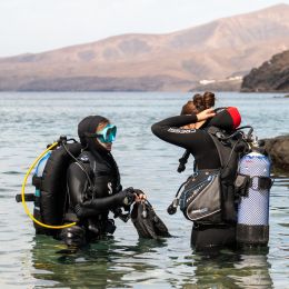 Puerto Calero celebra la EcoAction Week con actividades para promover la conservación marina